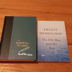Ernest Hemingway A Farewell To Arms & The Old Man And The Sea Book Lot